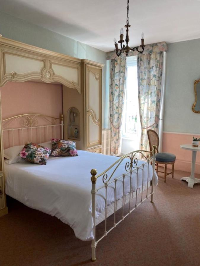 Le Relais De La Rance - Chambres D'Hotes Quedillac Ngoại thất bức ảnh