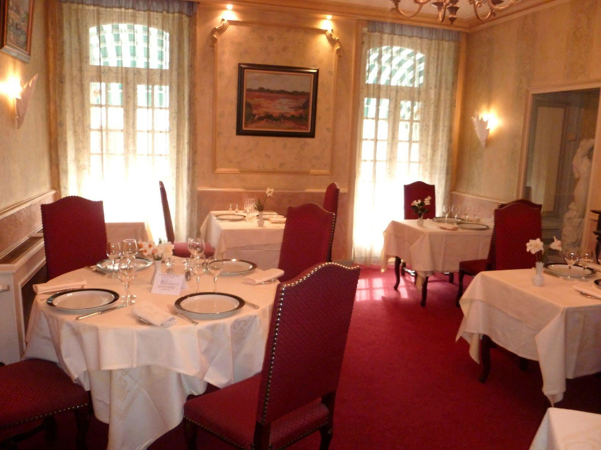 Le Relais De La Rance - Chambres D'Hotes Quedillac Ngoại thất bức ảnh