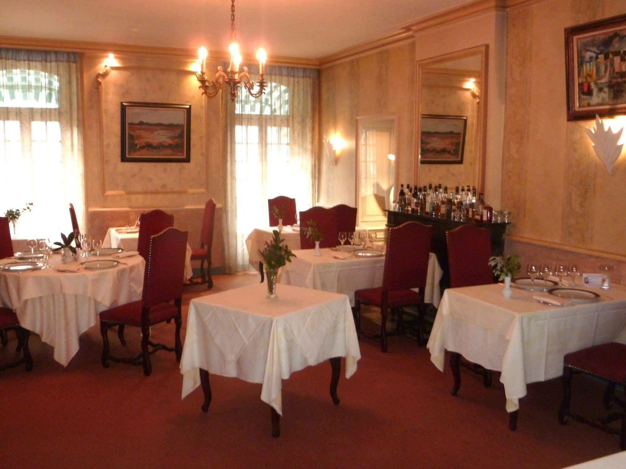 Le Relais De La Rance - Chambres D'Hotes Quedillac Ngoại thất bức ảnh